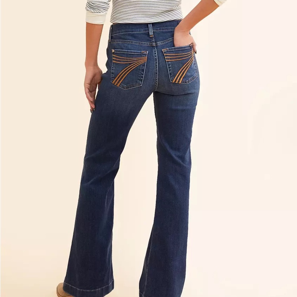 7 for all mankind dojo Women's Blue Flared Jeans